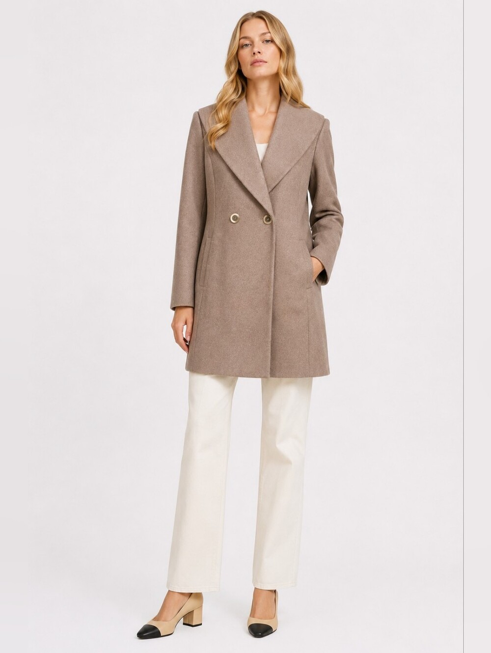 T Tahari Size XL Double-Breasted Wool Blend Pea Coat in Taupe
